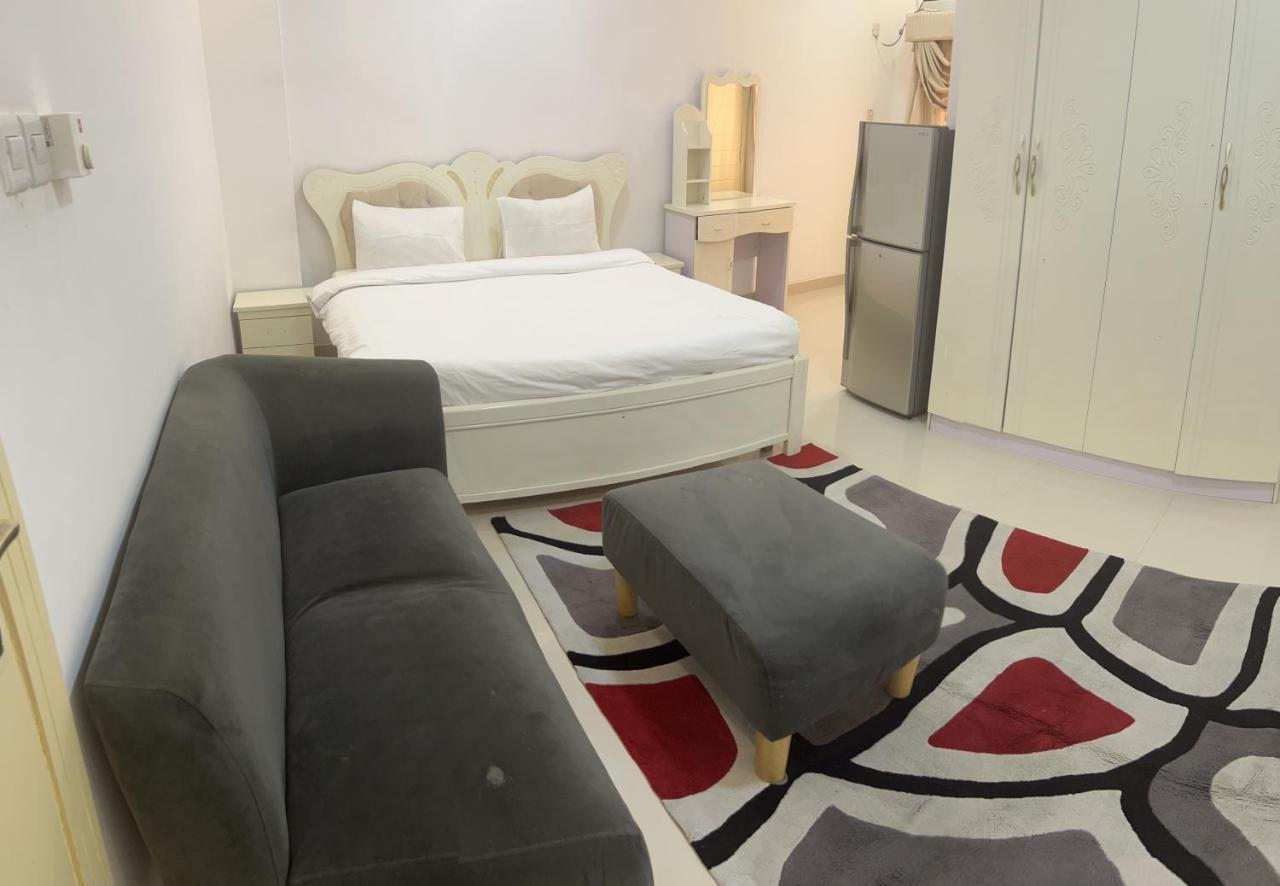 Al Tharya Furnished Apartments Awqad Bayt Fadil Exterior photo